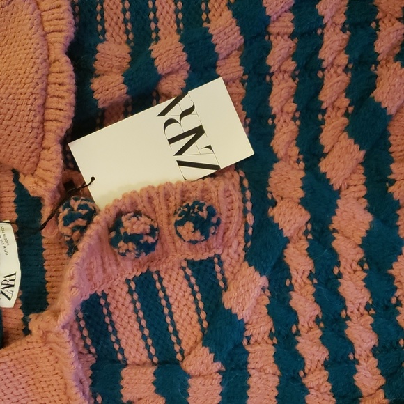 Zara NWT Cropped Sweater - Picture 3 of 4